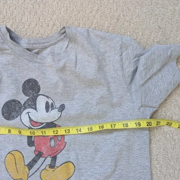 Disney Classic Mickey Mouse Men's Tee Shirt Top Size M - Picture 3 of 3
